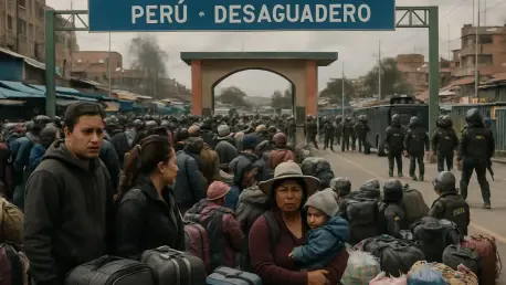 Desaguadero: Bolivianos Buscan Dólares y Alimentos en Perú