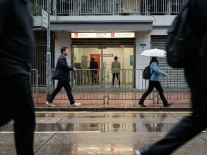 Una Tragedia y la Apatía Marcan el Voto en Hong Kong